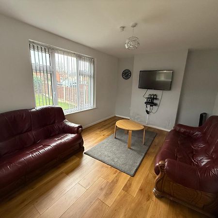 Cosy Home Near Nec, Bhx Bullring & Solihull Birmingham Exterior foto