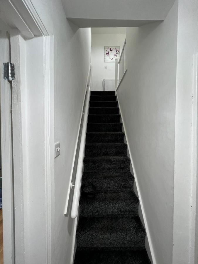 Cosy Home Near Nec, Bhx Bullring & Solihull Birmingham Exterior foto