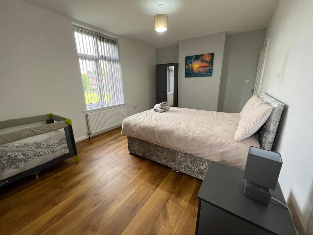 Cosy Home Near Nec, Bhx Bullring & Solihull Birmingham Exterior foto